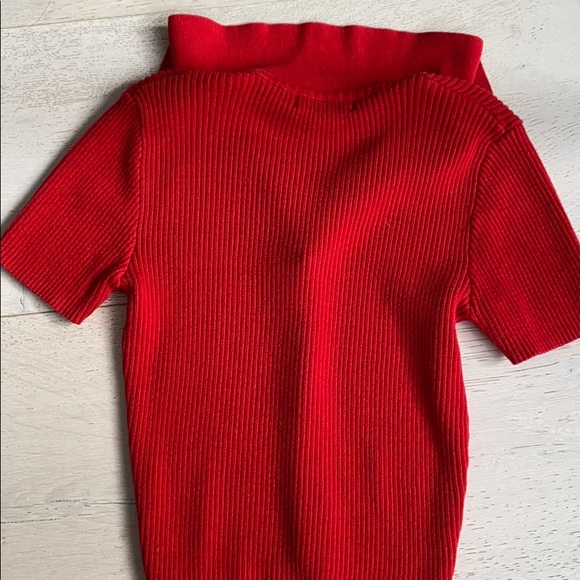 Red sleek forever 21 collared shirt - Picture 2 of 3